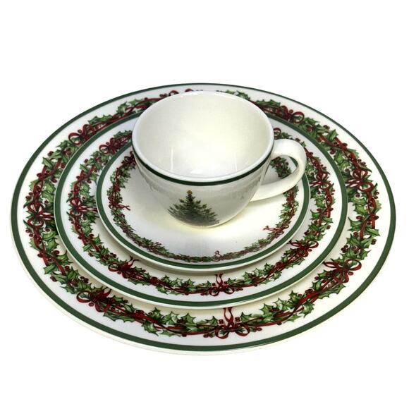 Christopher Radko Traditions Holiday Celebrations Dinnerware 4-PC Place Setting - Picture 1 of 10